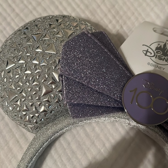 NEW Disney Jersey Bundle with Mickey Minnie Ears and tote Bag - Picture 9 of 11